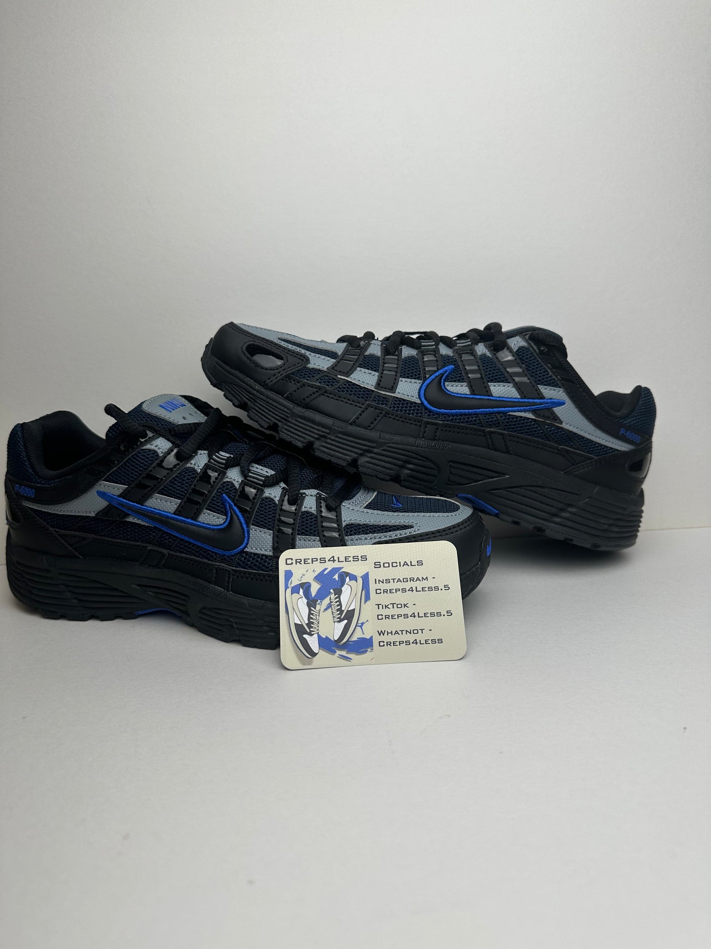 P-6000’s Obsidian Black / Navy