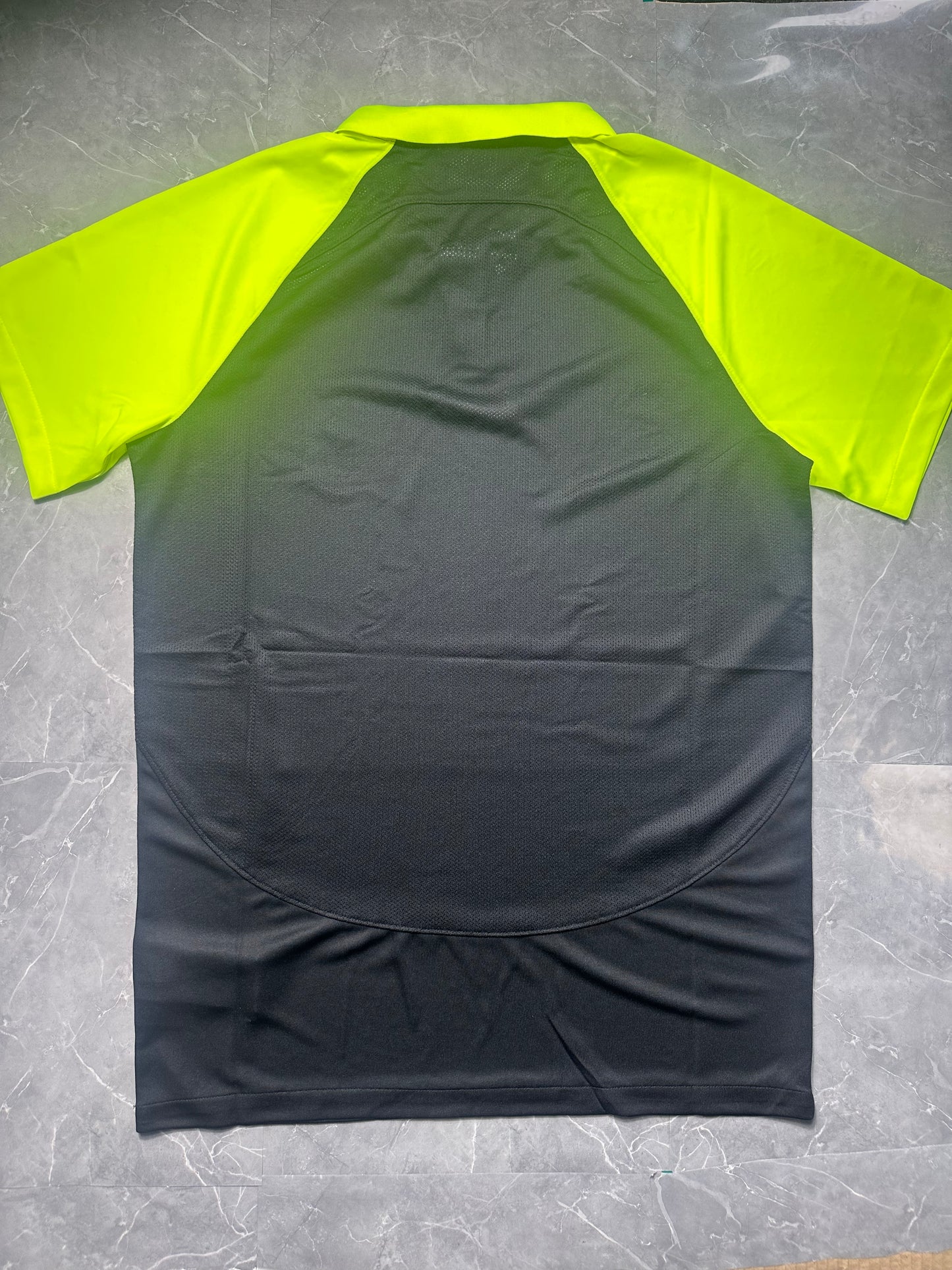 Nike Dri-FIT Polo Shirt – Black & Neon Yellow Gradient